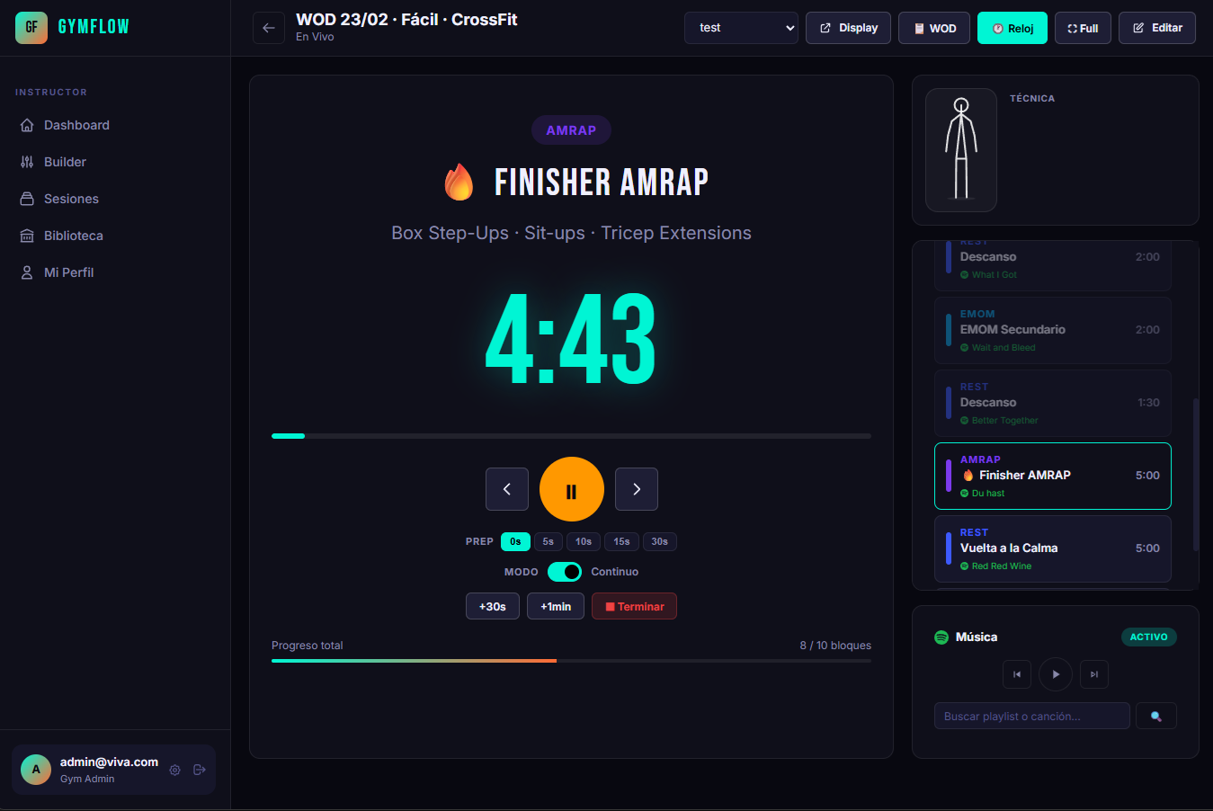 Software para gimnasios de funcional - panel del instructor en vivo con cronómetro y música
